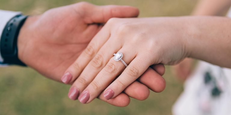 Lab-Grown-Diamonds-for-Engagement-Ring