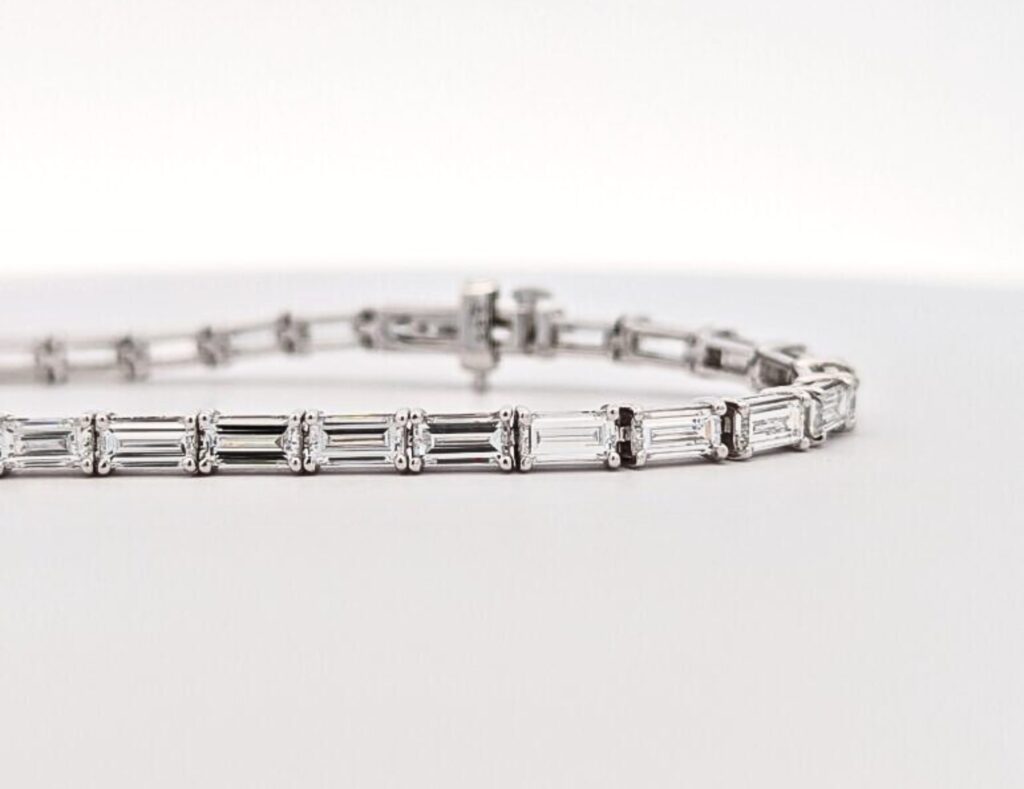 baguette diamond tennis bracelet