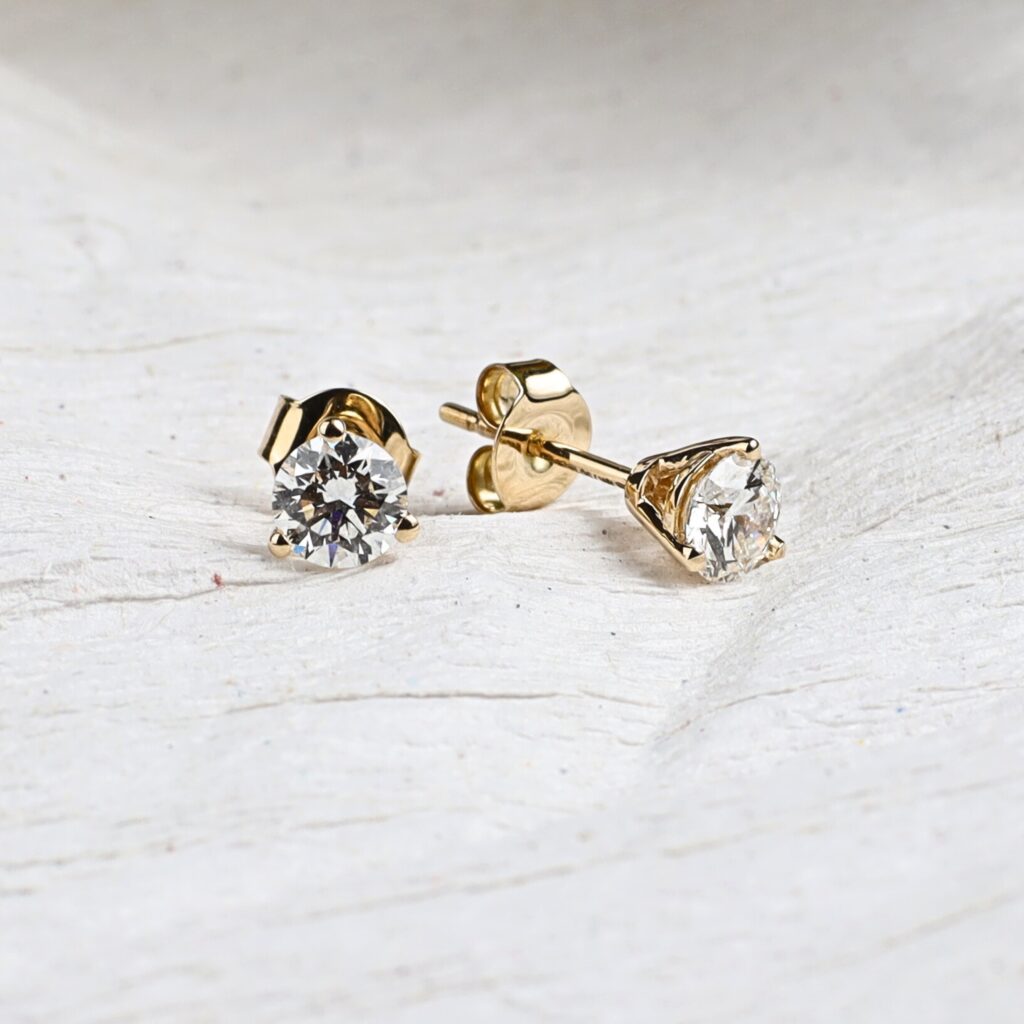 yellow gold lab diamond studs